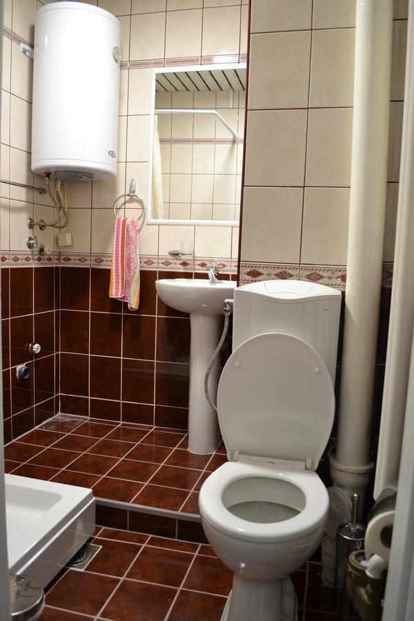 Lazarus Studio Apartment Skopje Exterior photo