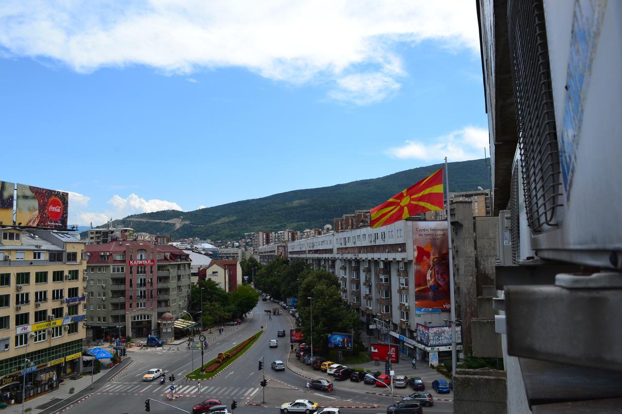 Lazarus Studio Apartment Skopje Exterior photo